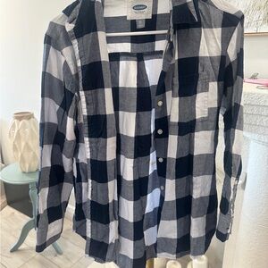 Old Navy Men's Black and White Checkered Shirt